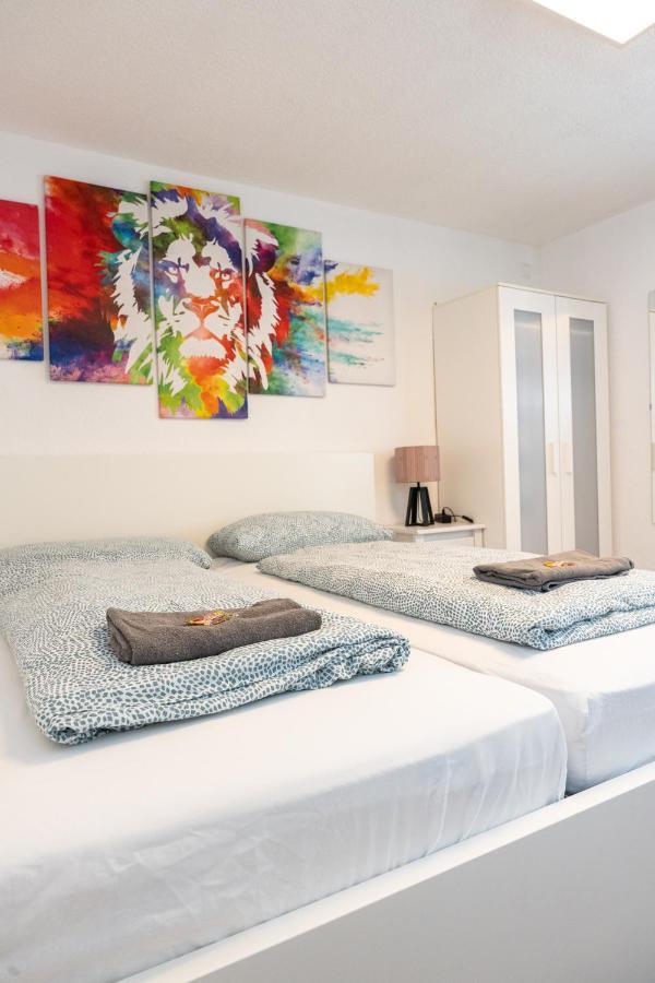 #3 Bequemes Zimmer Mit Pool Und Garten Memmingen Esterno foto