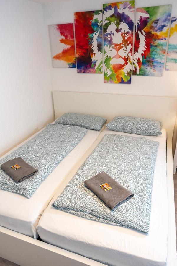 #3 Bequemes Zimmer Mit Pool Und Garten Memmingen Esterno foto