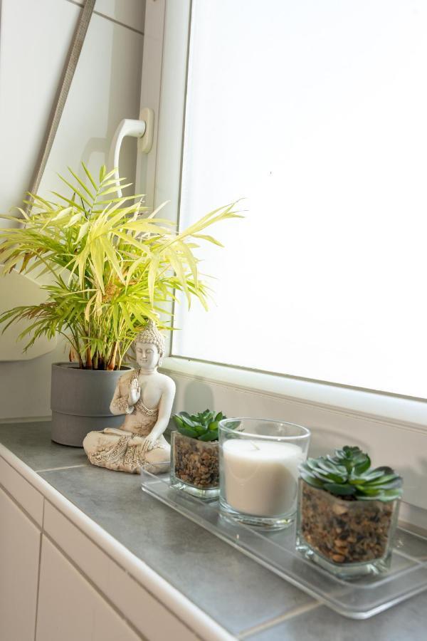 #3 Bequemes Zimmer Mit Pool Und Garten Memmingen Esterno foto